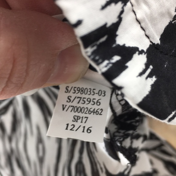 Athleta Ikat Black/White Kaftan Tunic Top Button Front Cover Up Women's XXS - Picture 7 of 11